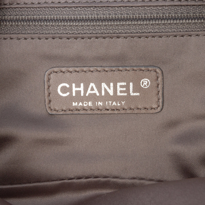 Chanel CC Satin Bow Pochette with Chain Bleu – GABY PARIS Authentique