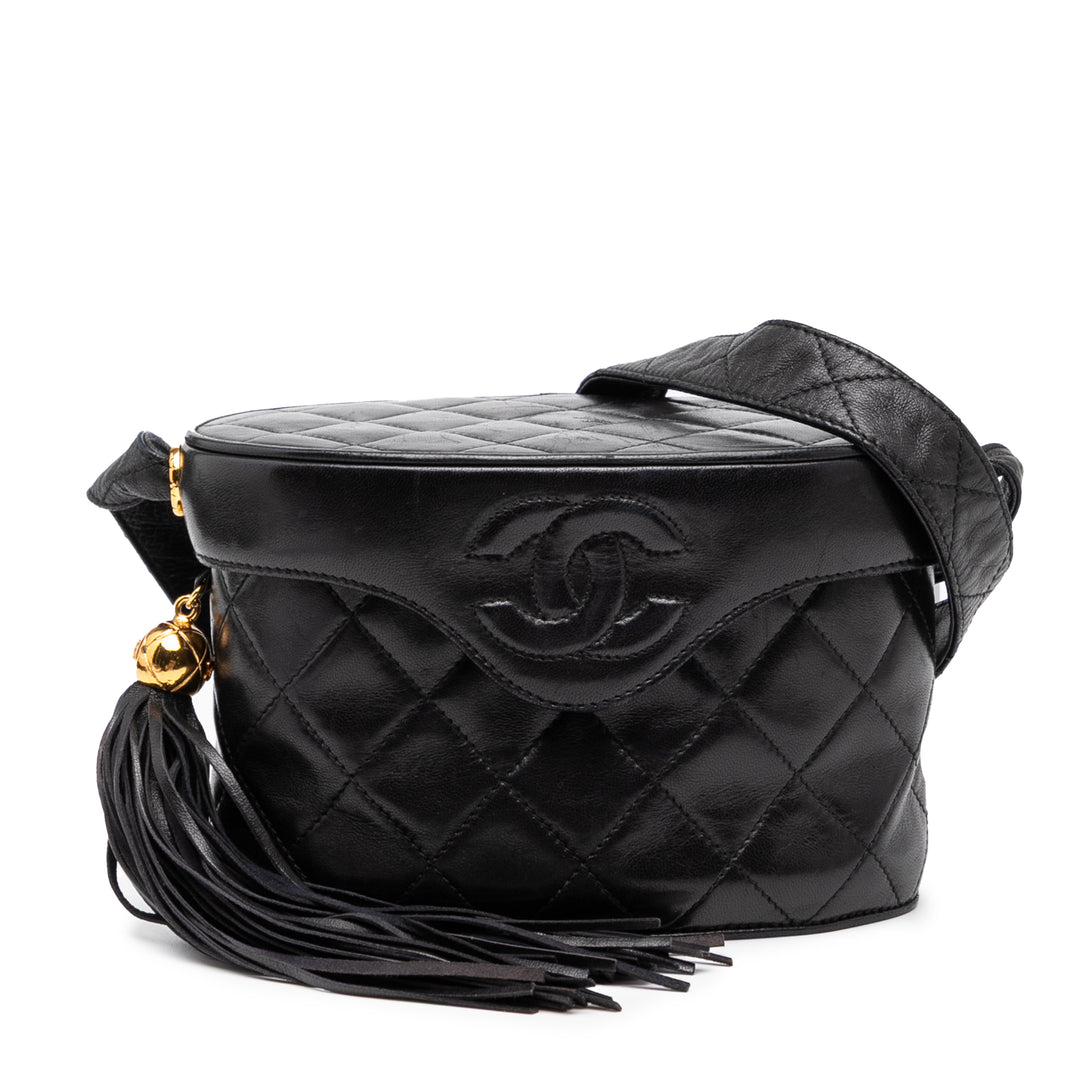 Chanel CC Quilted Cuir d’agneau Tassel Vanity Bag Noir