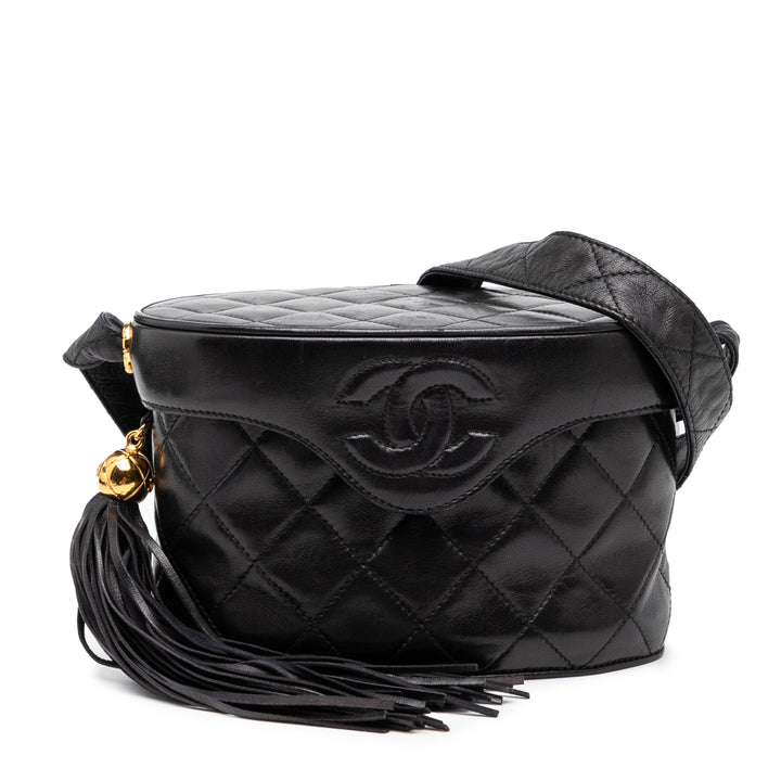 Chanel CC Quilted Cuir d’agneau Tassel Vanity Bag Noir