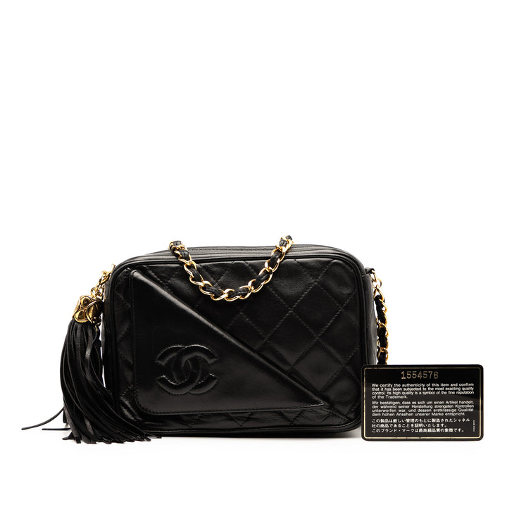 Chanel CC Quilted Cuir d’agneau Tassel Sac caméra Noir