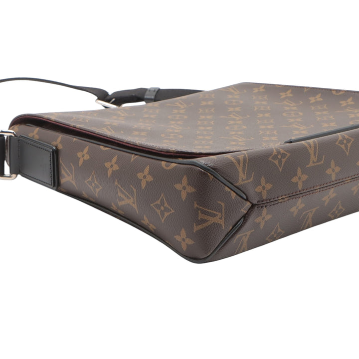 Louis Vuitton Monogram Macassar District MM Marron – GABY PARIS Authentique