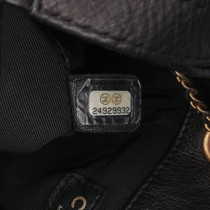 Chanel Medium Crumpled Cuir de veau Coco Pleats Drawstring Bucket Bag Noir