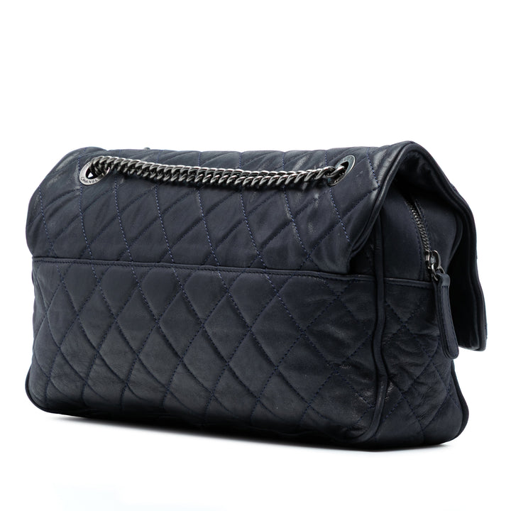 Chanel Large Quilted Iridescent Cuir de veau Shiva Flap Noir – GABY PARIS Authentique