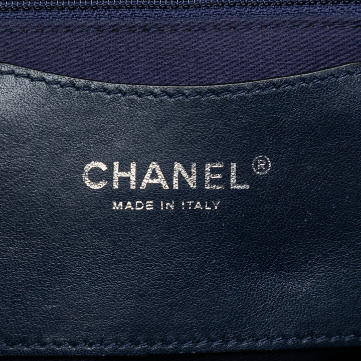 Chanel Large Quilted Iridescent Cuir de veau Shiva Flap Noir – GABY PARIS Authentique
