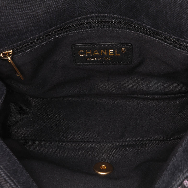 Chanel Mini Rectangular Quilted Denim Mood Flap Gris – GABY PARIS Authentique