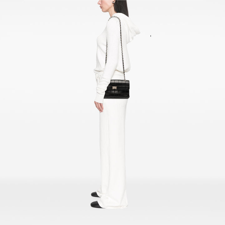 Chanel Chocolate Bar Cuir d’agneau Reissue Multipocket Flap Noir – GABY PARIS Authentique