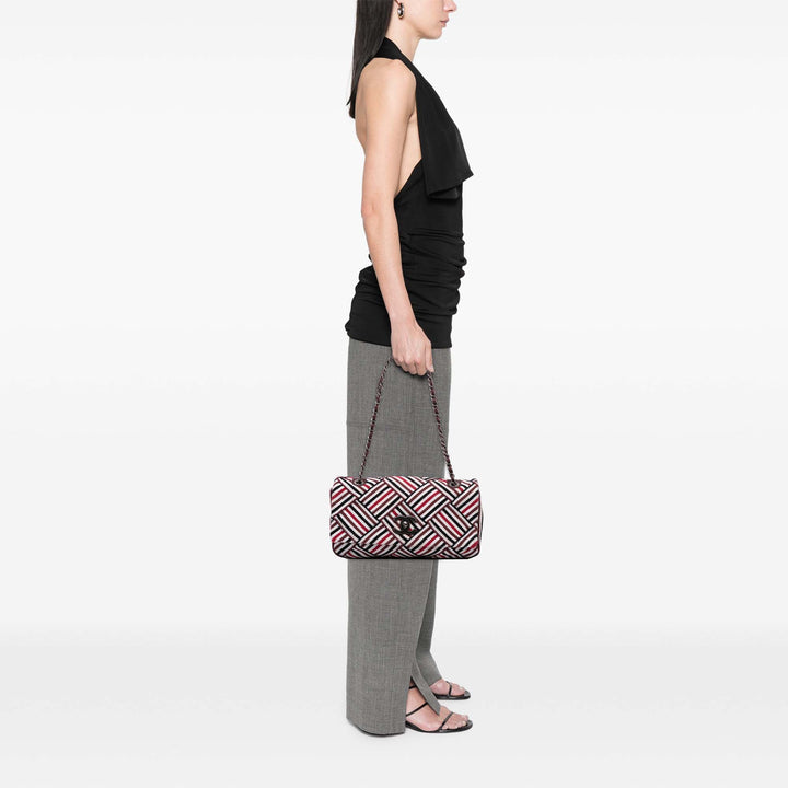 Chanel CC Toile Stripe Flap Blanc – GABY PARIS Authentique