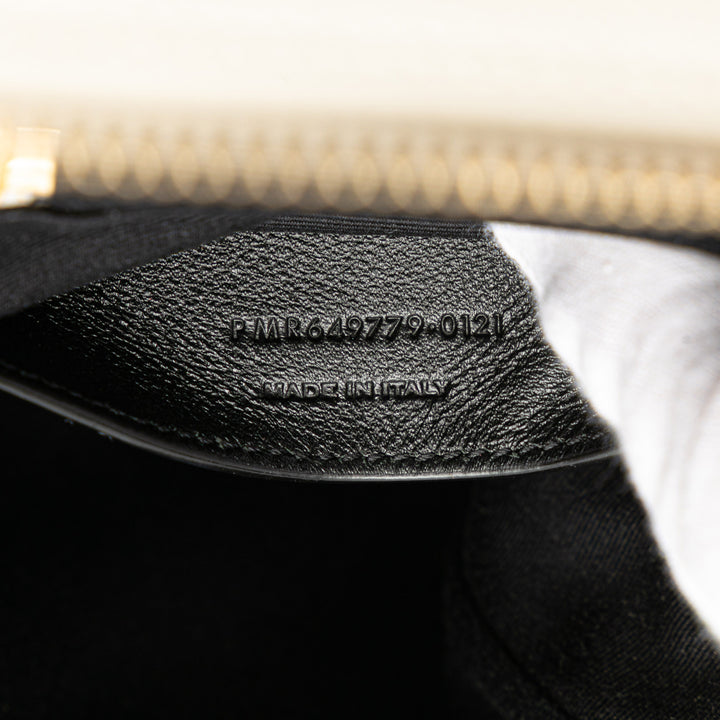 Saint Laurent Grain de Poudre Quilted 80's Vanity Bag Blanc – GABY PARIS Authentique