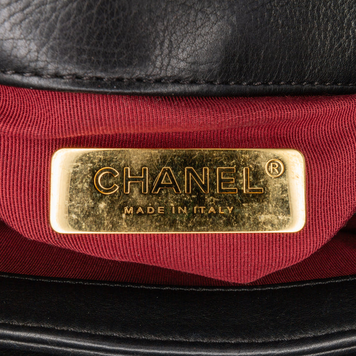 Chanel Mini Quilted Cuir de veau Pearl CC Accordion Flap Noir – GABY PARIS Authentique