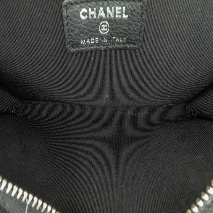 Chanel Bull Leather Studded Zip Portefeuille Noir – GABY PARIS Authentique
