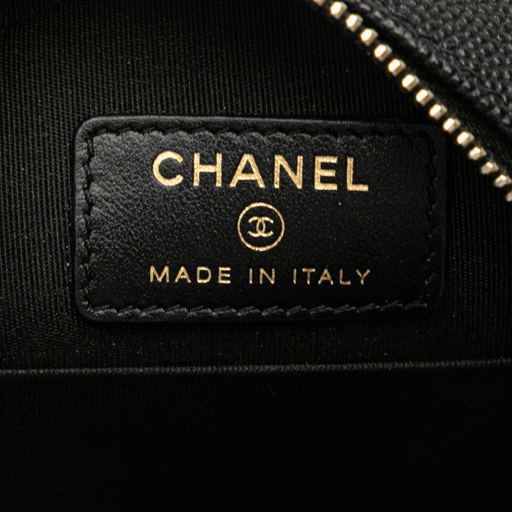 Chanel Caviar CC Filigree Round Pochette with Chain Noir – GABY PARIS Authentique