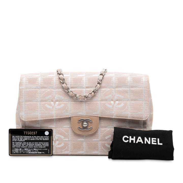 Chanel Medium New Travel Line Nylon Simple rabat Marron – GABY PARIS Authentique
