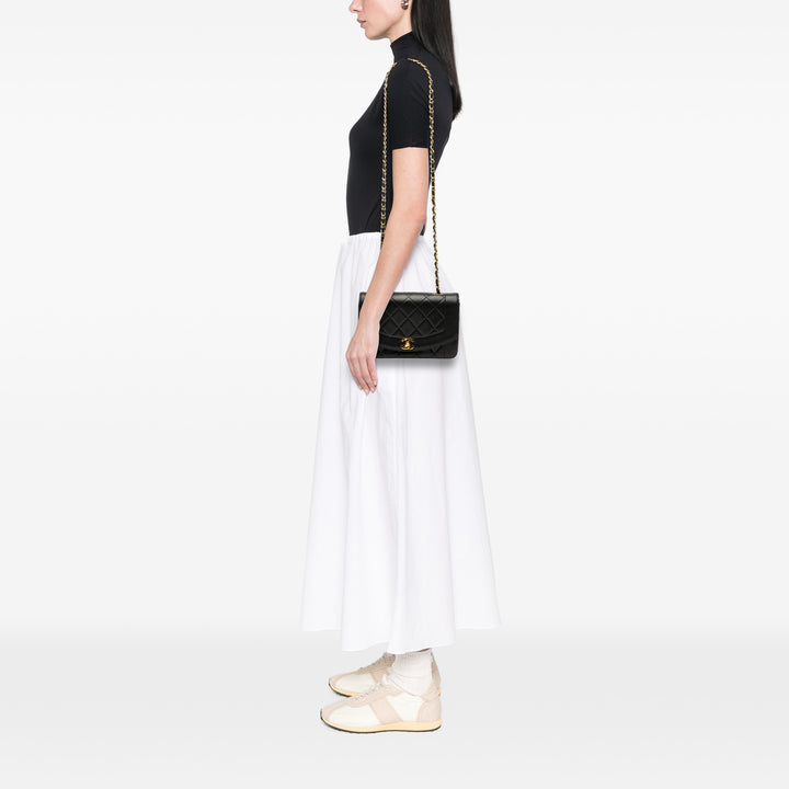 Chanel Small Cuir d’agneau Diana Flap Noir – GABY PARIS Authentique