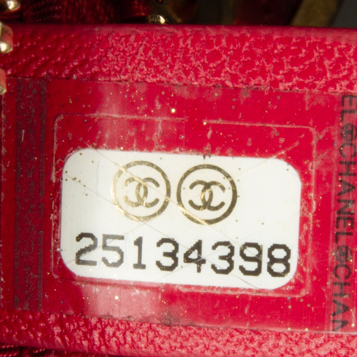 Chanel Small Chevron Cuir d’agneau Gabrielle Crossbody Rouge – GABY PARIS Authentique