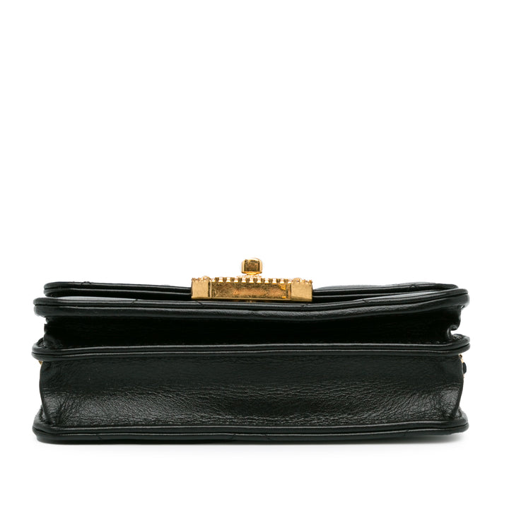 Chanel Quilted Cuir de veau Strass Pochette With Chain Flap Noir – GABY PARIS Authentique