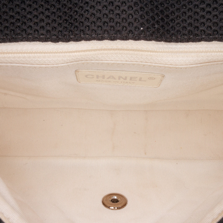 Chanel Medium Classic Mesh Single Flap Noir – GABY PARIS Authentique