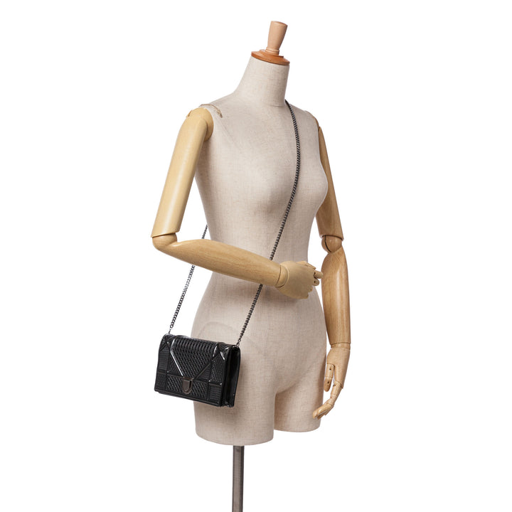 Dior Métallisé Cuir verni Microcannage Diorama Wallet on Chain Noir