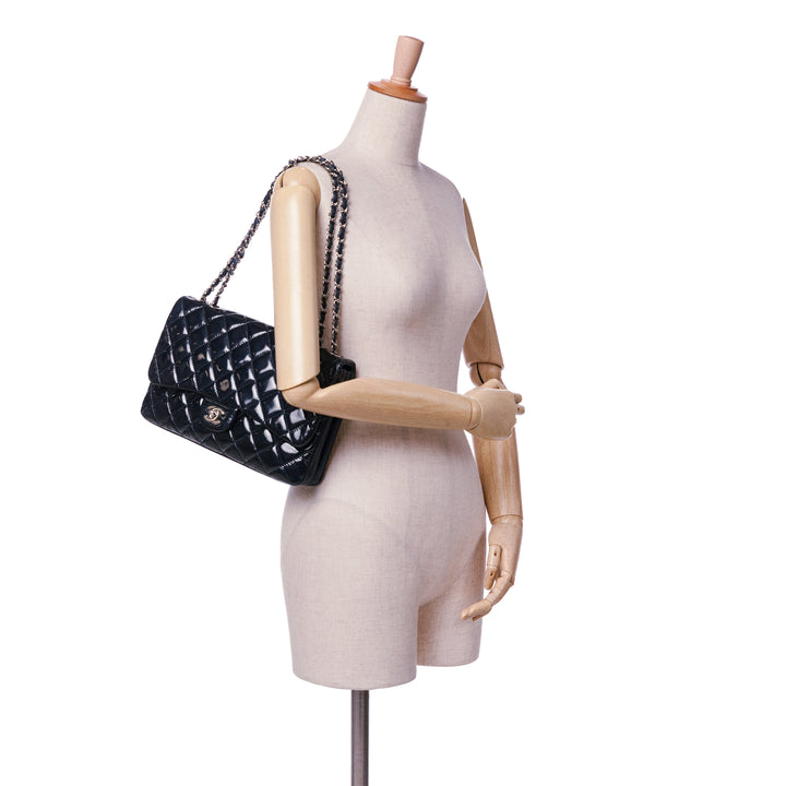 Chanel Jumbo Cuir verni 3 Accordion Flap Bleu – GABY PARIS Authentique