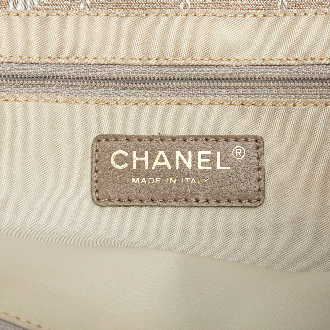 Chanel New Travel Line Nylon Cabas Marron