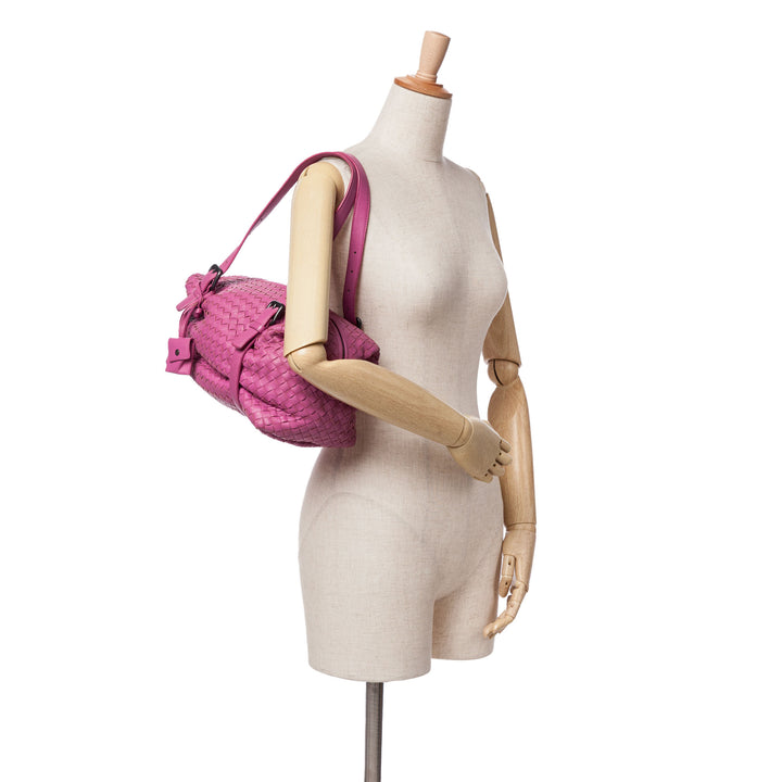 Bottega Veneta Nappa Intrecciato Montaigne Shoulder Bag Pink - gabyparis.fr