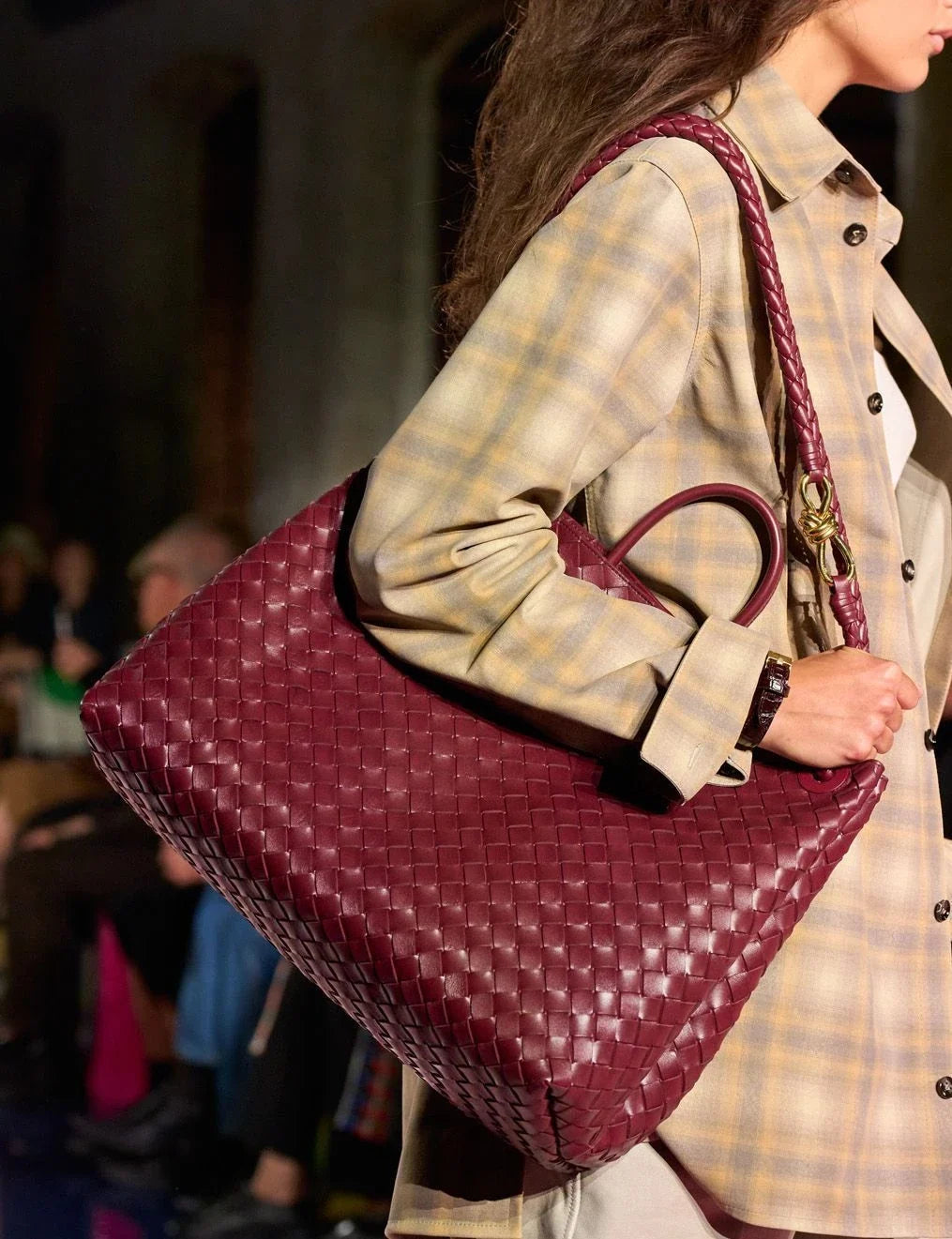 Comment authentifier un sac Bottega Veneta : les points clés à vérifier