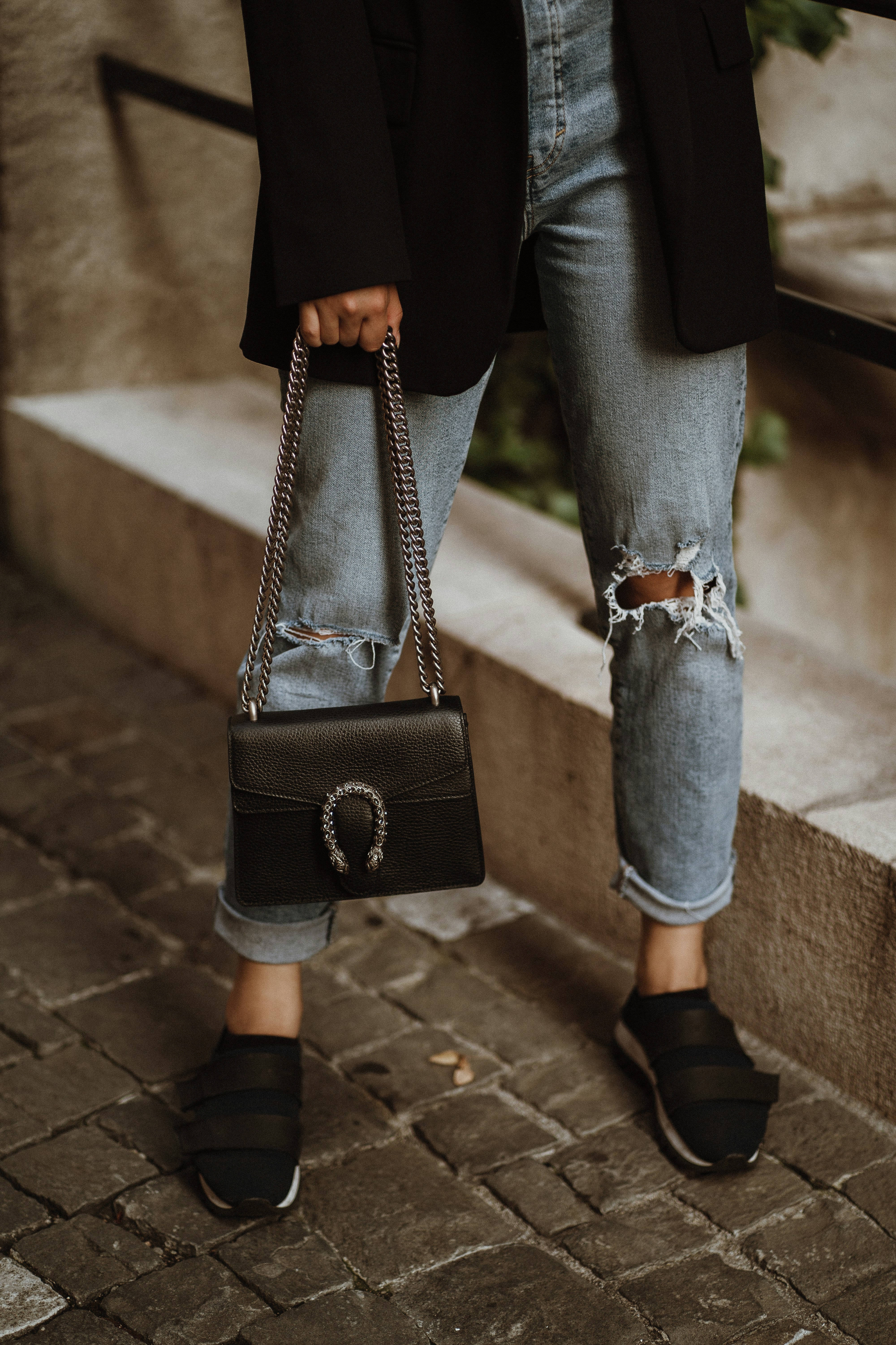 Guide d'authentification Gucci : numéro de série et étiquette
