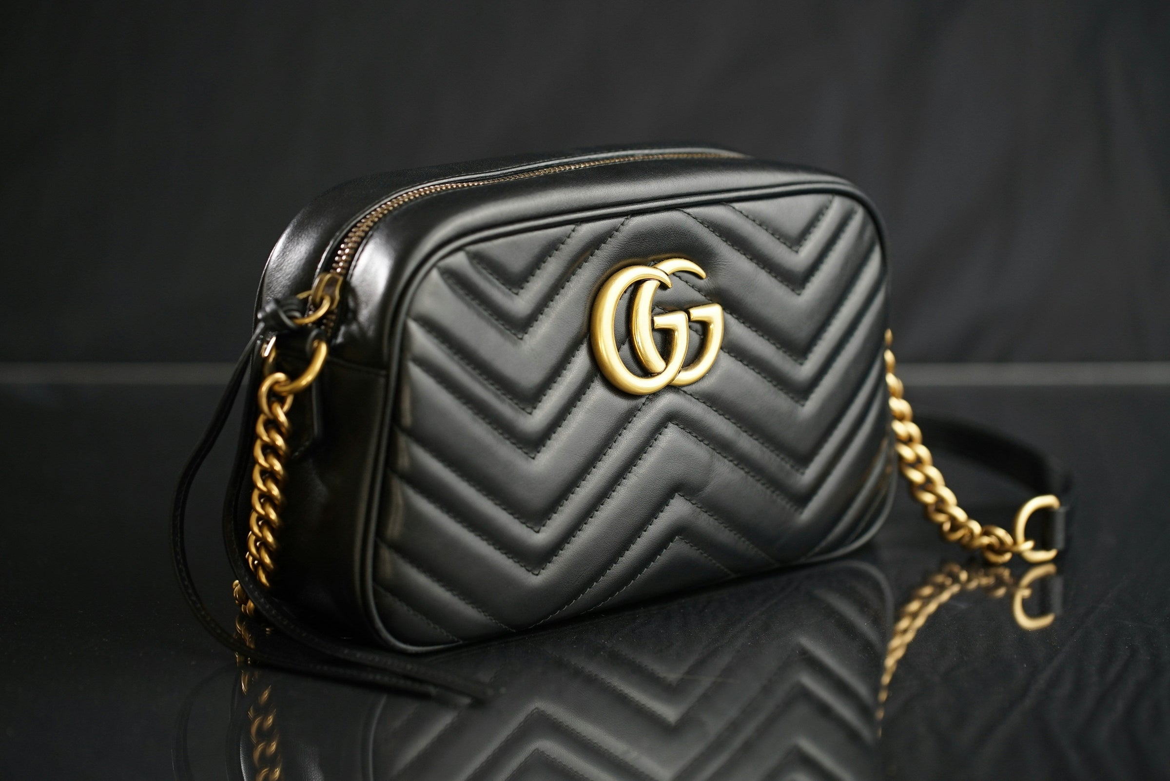 Sac Gucci GG Marmont noir matelassé