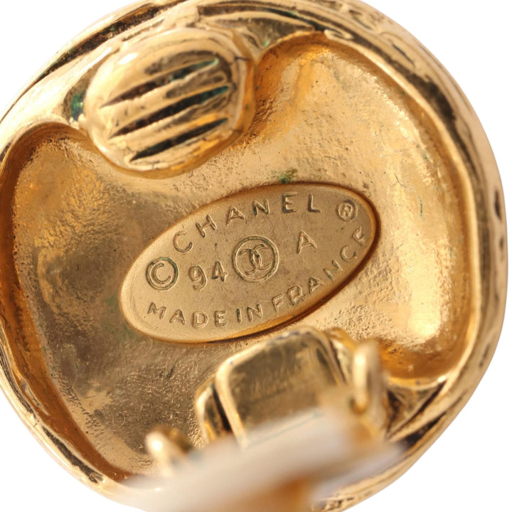 Chanel CC plaqué Rond Clip On Boucle d’oreilles