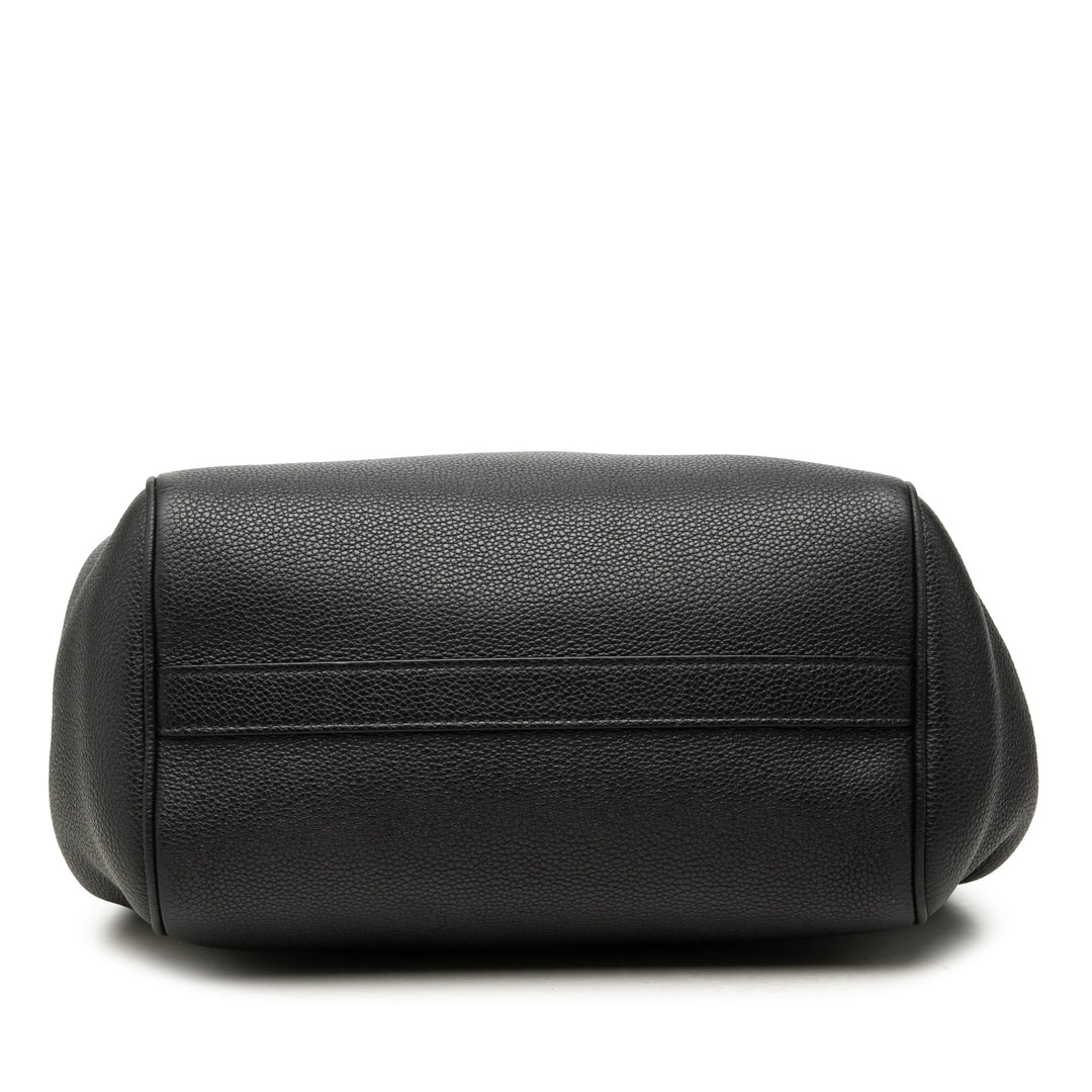 Celine grainé Folded Cabas Petit Cuir de veau grainé Noir – vue 3 – GABY PARIS