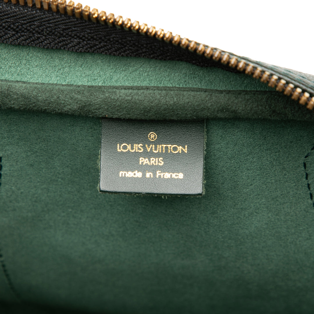 Louis Vuitton Taiga Kendall PM