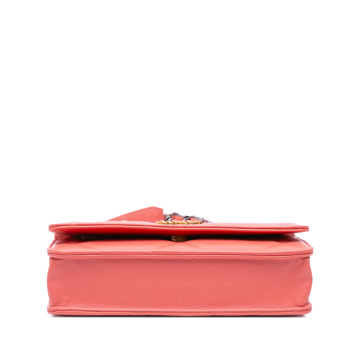 Chanel Matelassé 19 Wallet on Chain Cuir d'agneau