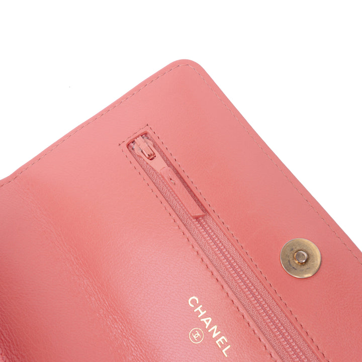 Chanel Matelassé 19 Wallet on Chain Cuir d'agneau