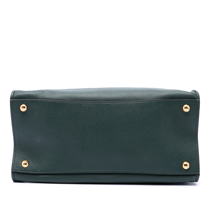 Prada Cabas Souple Triple Poche Saffiano Vert – vue 3 – GABY PARIS