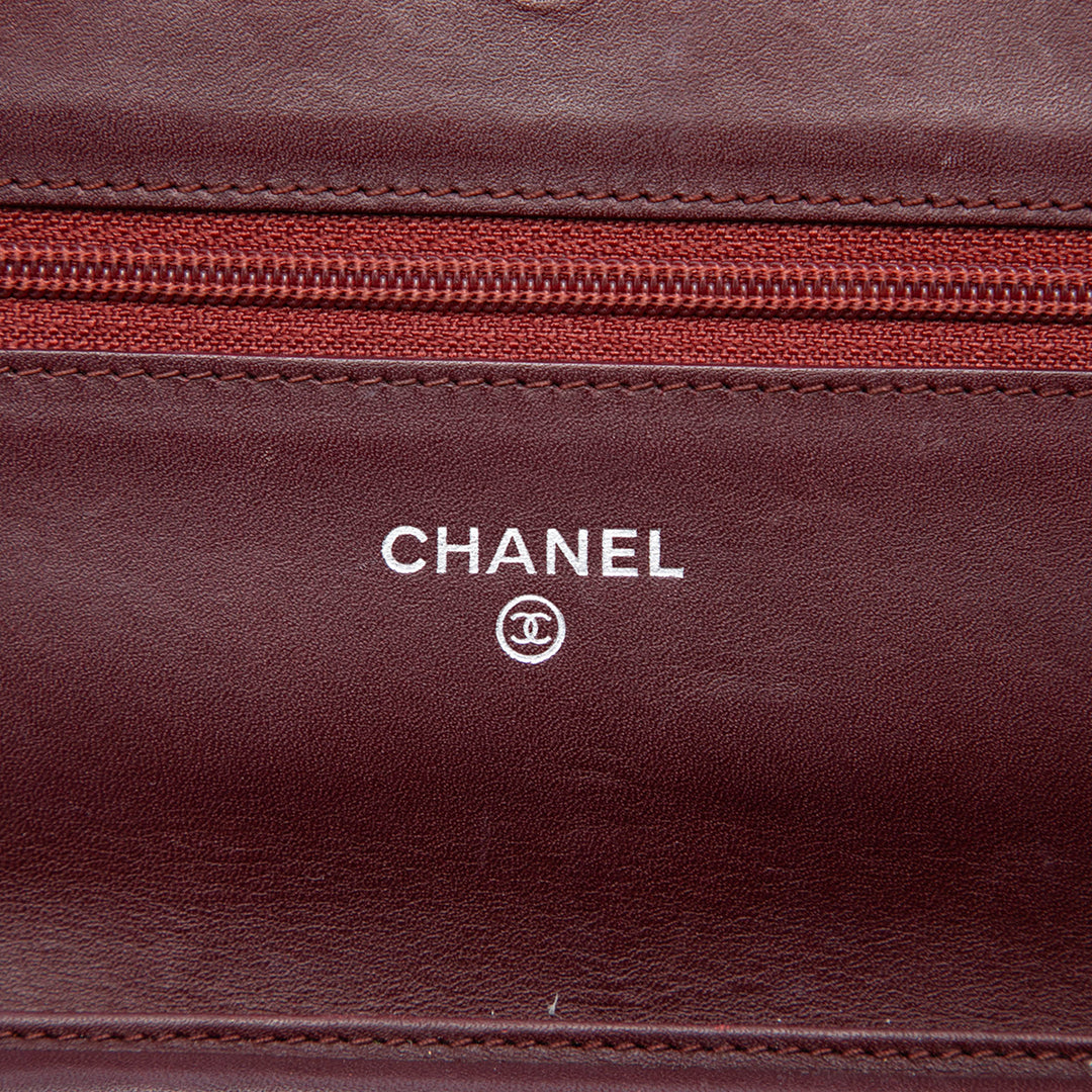 Chanel CC Caviar Wallet on Chain