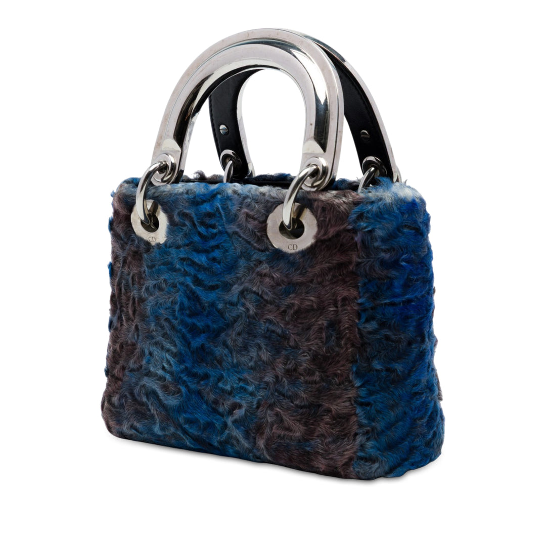 Dior Astrakhan Fur Lady Dior Mini Bleu – vue 2 – GABY PARIS