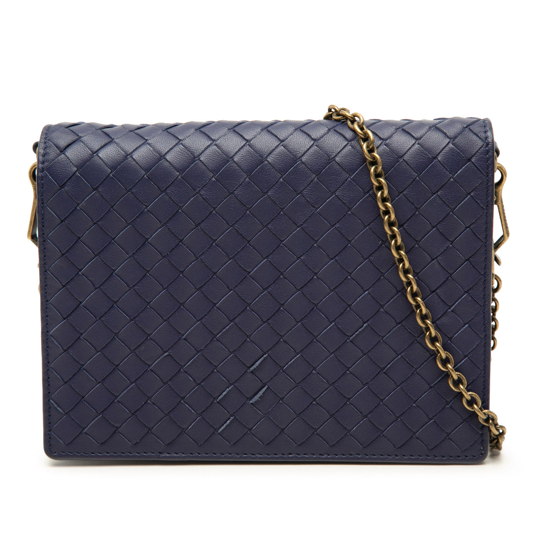 Bottega Veneta Sac bandoulière Intrecciato Wallet on Chain nappa Bleu – vue principale – GABY PARIS