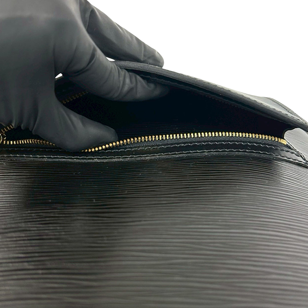 Louis Vuitton Gobelins Épi Noir
