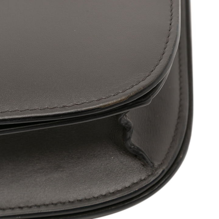 Celine Medium Cuir de veau Classic Boîte Gris