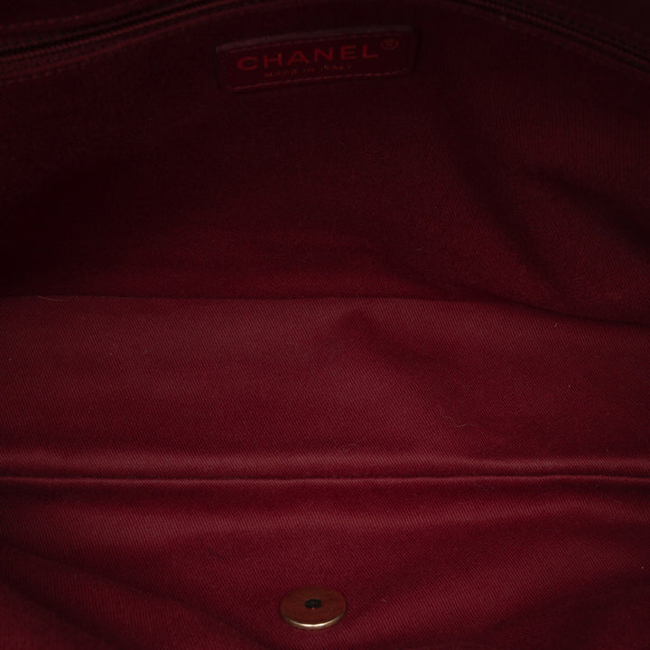 Chanel Large Matelassé Glazed Caviar Shiva à rabat