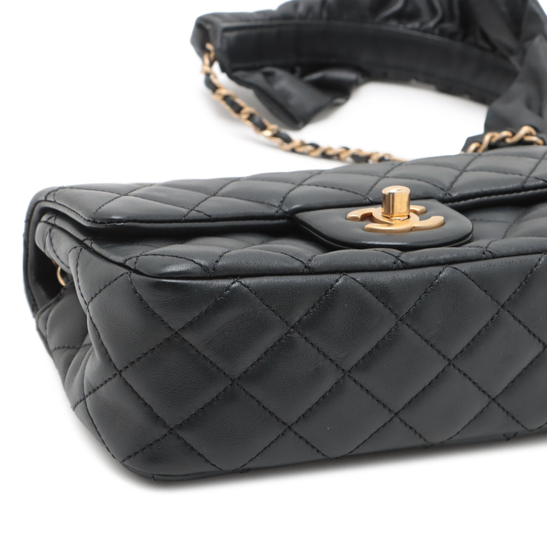 Chanel Mini Rectangular Classic Cuir d’agneau Romance Simple rabat Noir