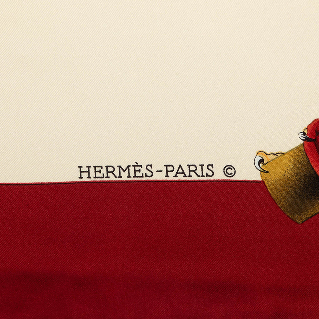 Hermès Carré Chasse A Vol 90 Marron – vue 3 – GABY PARIS