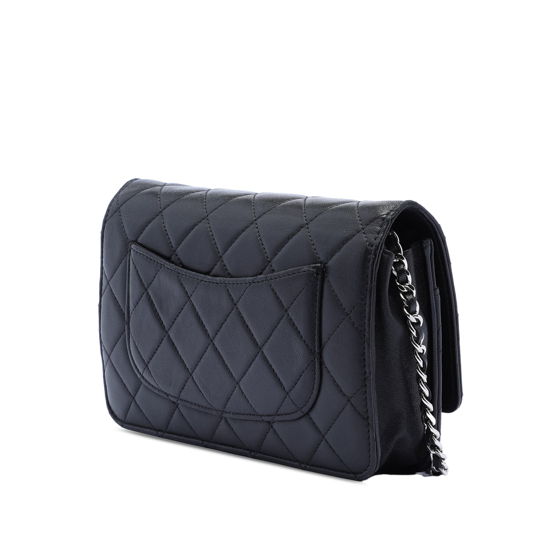 Chanel CC Matelassé Cuir d’agneau Wallet on Chain