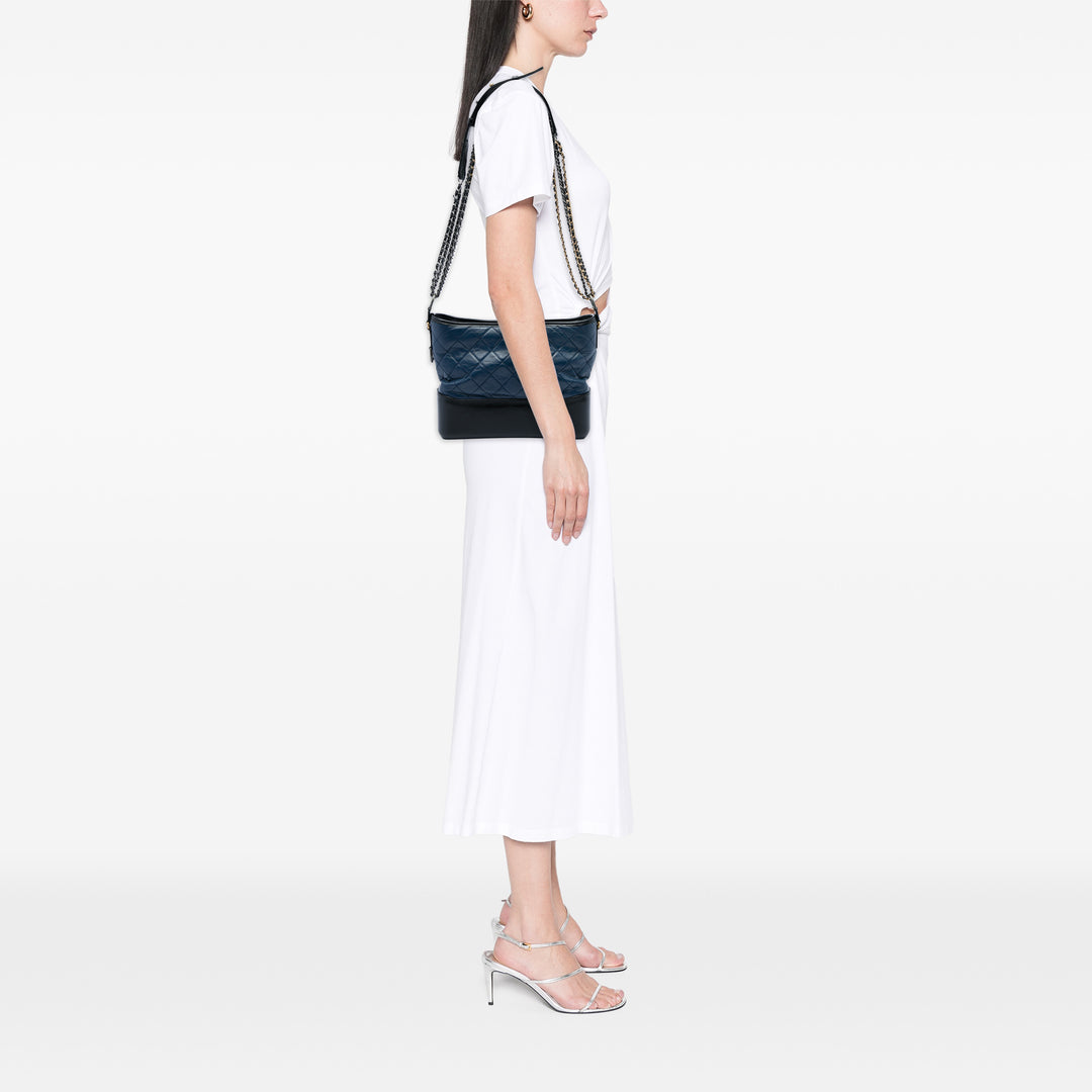 Chanel Bicolore Matelassé vieilli Gabrielle Hobo Moyen Cuir de veau Noir