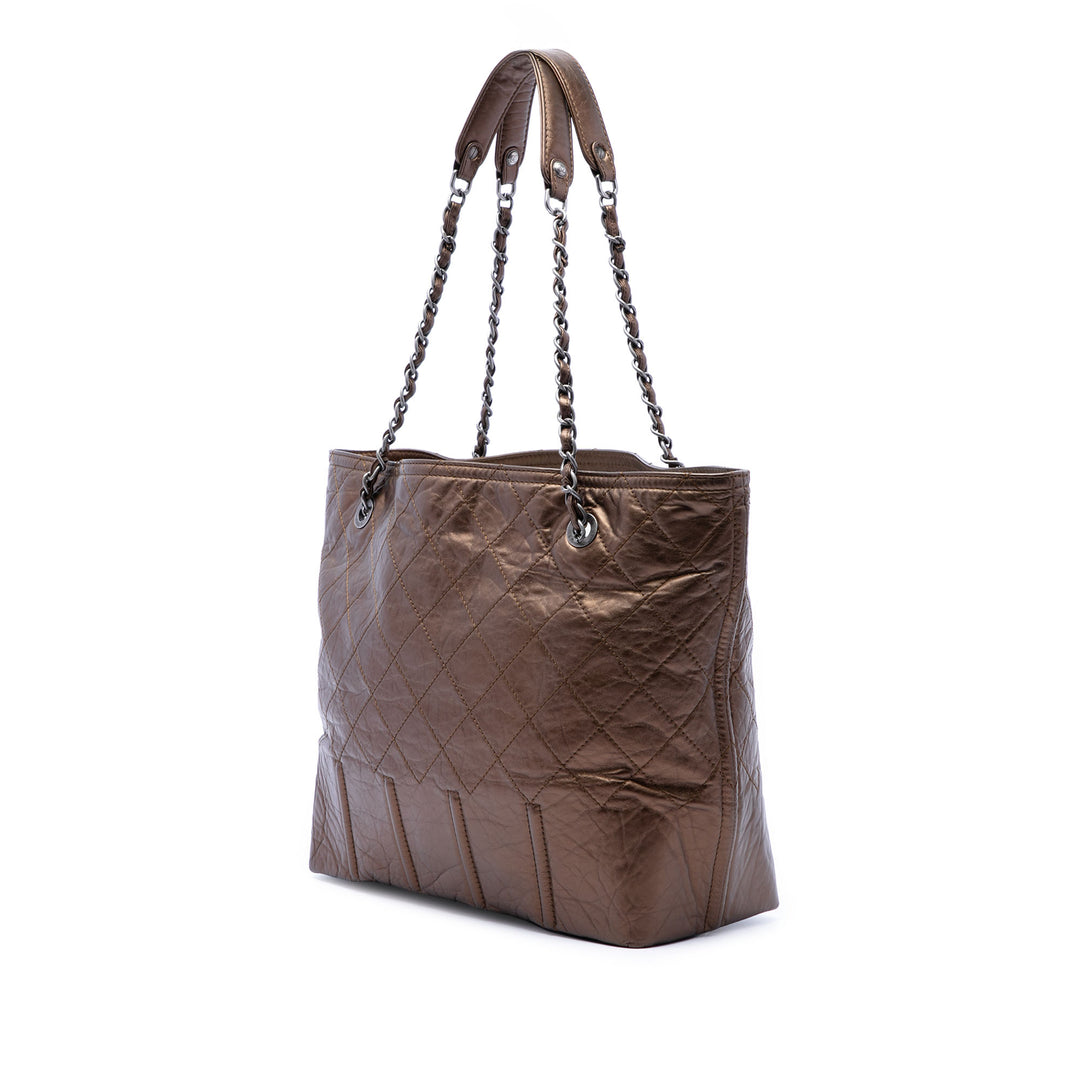 Chanel Distressed Cuir de veau Shopping In Moscow Cabas