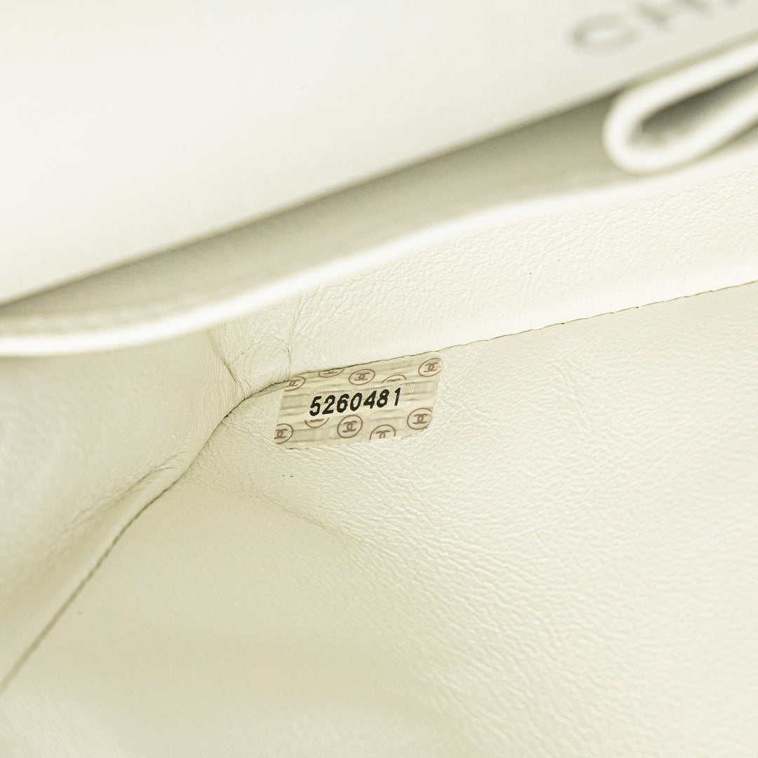 Chanel Small Classic Cuir d’agneau Double rabat Blanc