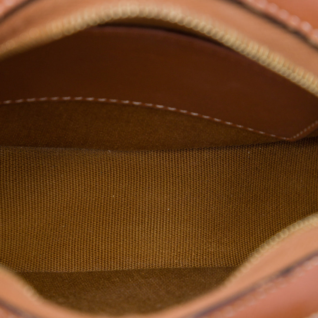 Celine Triomphe Coated Toile brodé Rond Purse on Strap