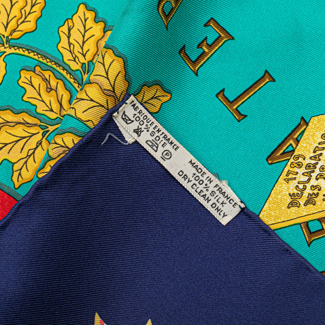 Hermès Republique Francaise Liberte Egalite Fraternite 1789 Soie Foulard Bleu – GABY PARIS Authentique