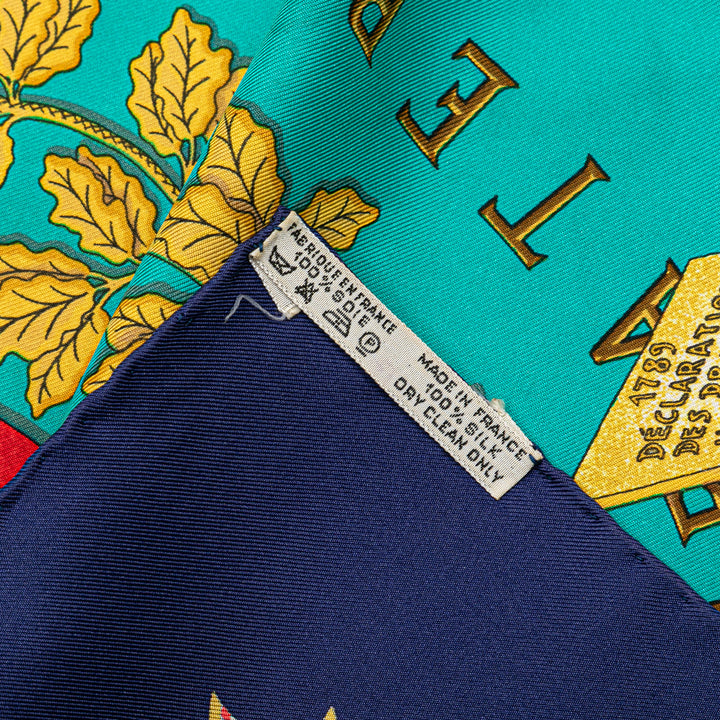 Hermès Republique Francaise Liberte Egalite Fraternite 1789 Soie Foulard Bleu – GABY PARIS Authentique