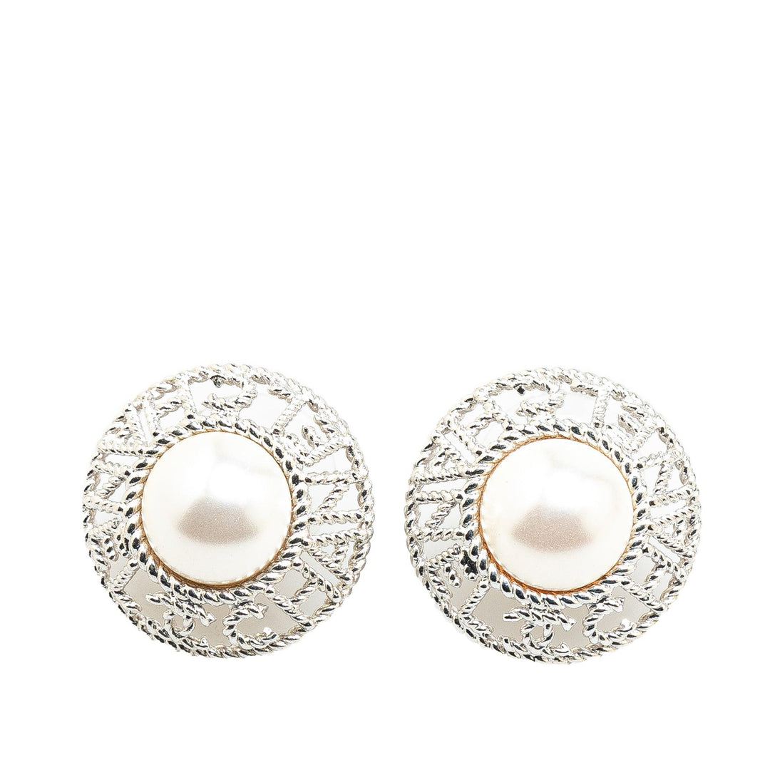 Silver Plated Pearl Push Back Earrings Gray - Gaby Paris