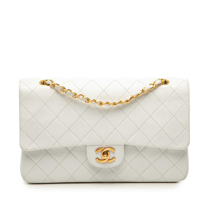 Chanel Medium Classic Cuir d'agneau Double rabat